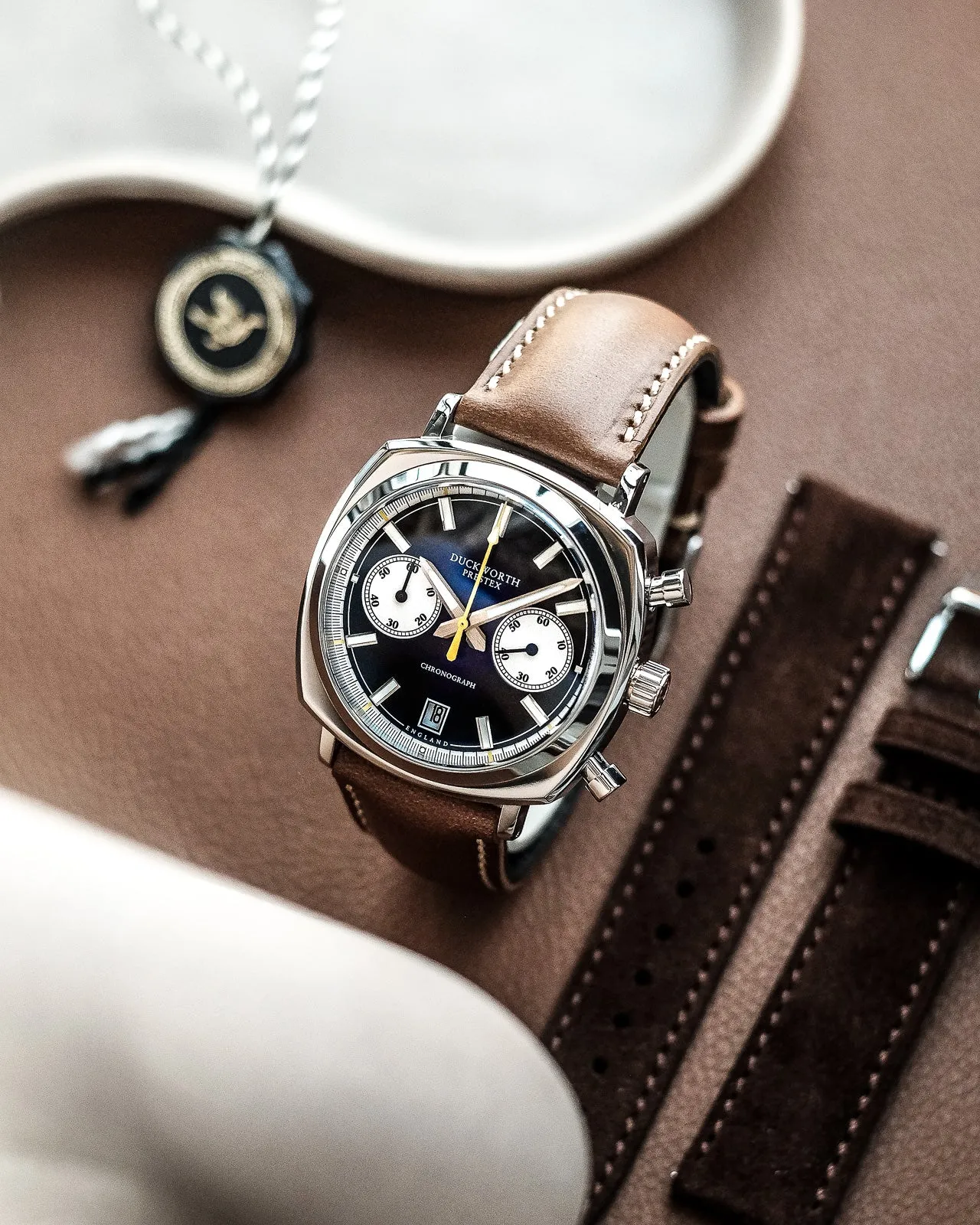 DP Watch Chronograph 42 Black Sunburst Tan Leather