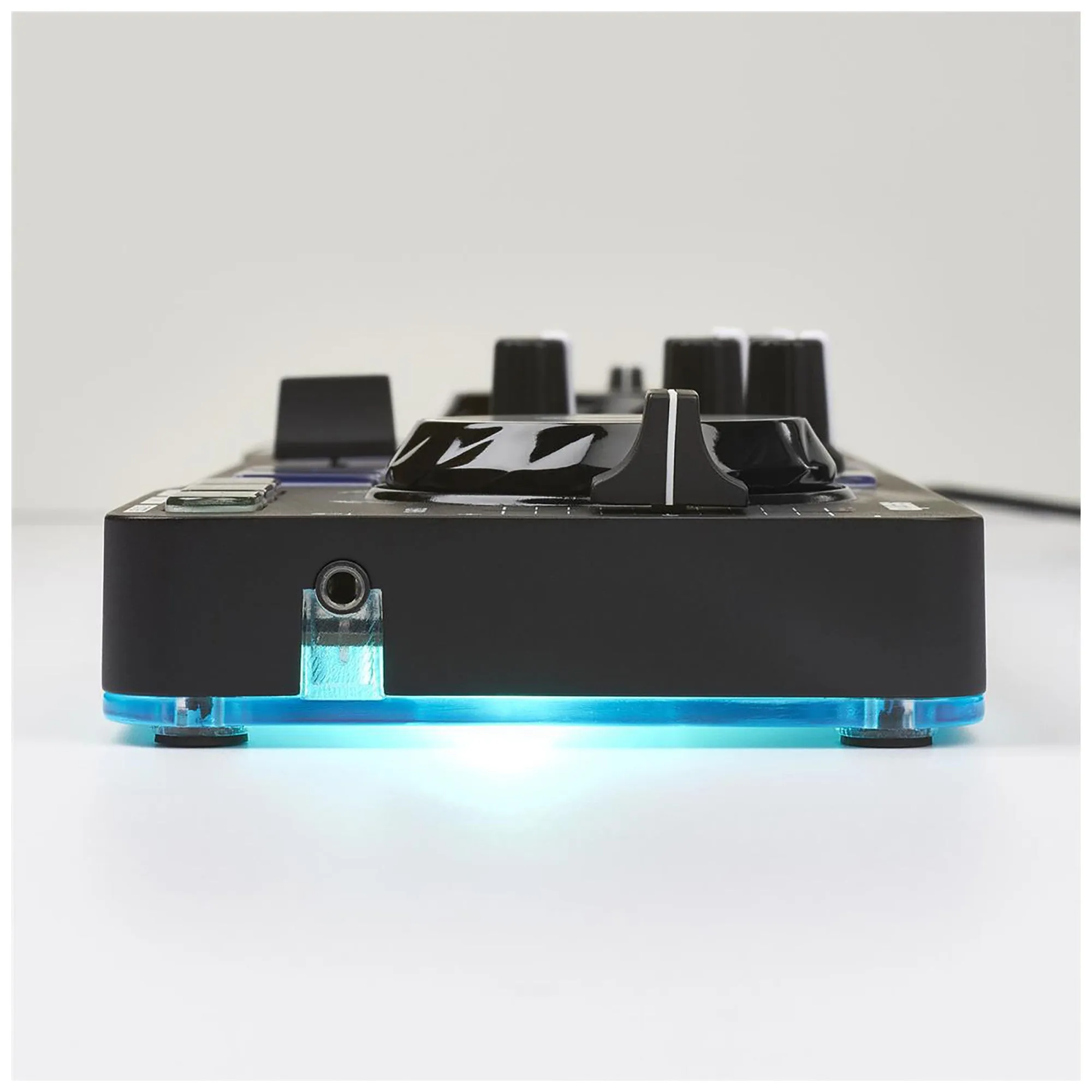 Hercules DJ Control Starlight Portable 2-Channel Controller