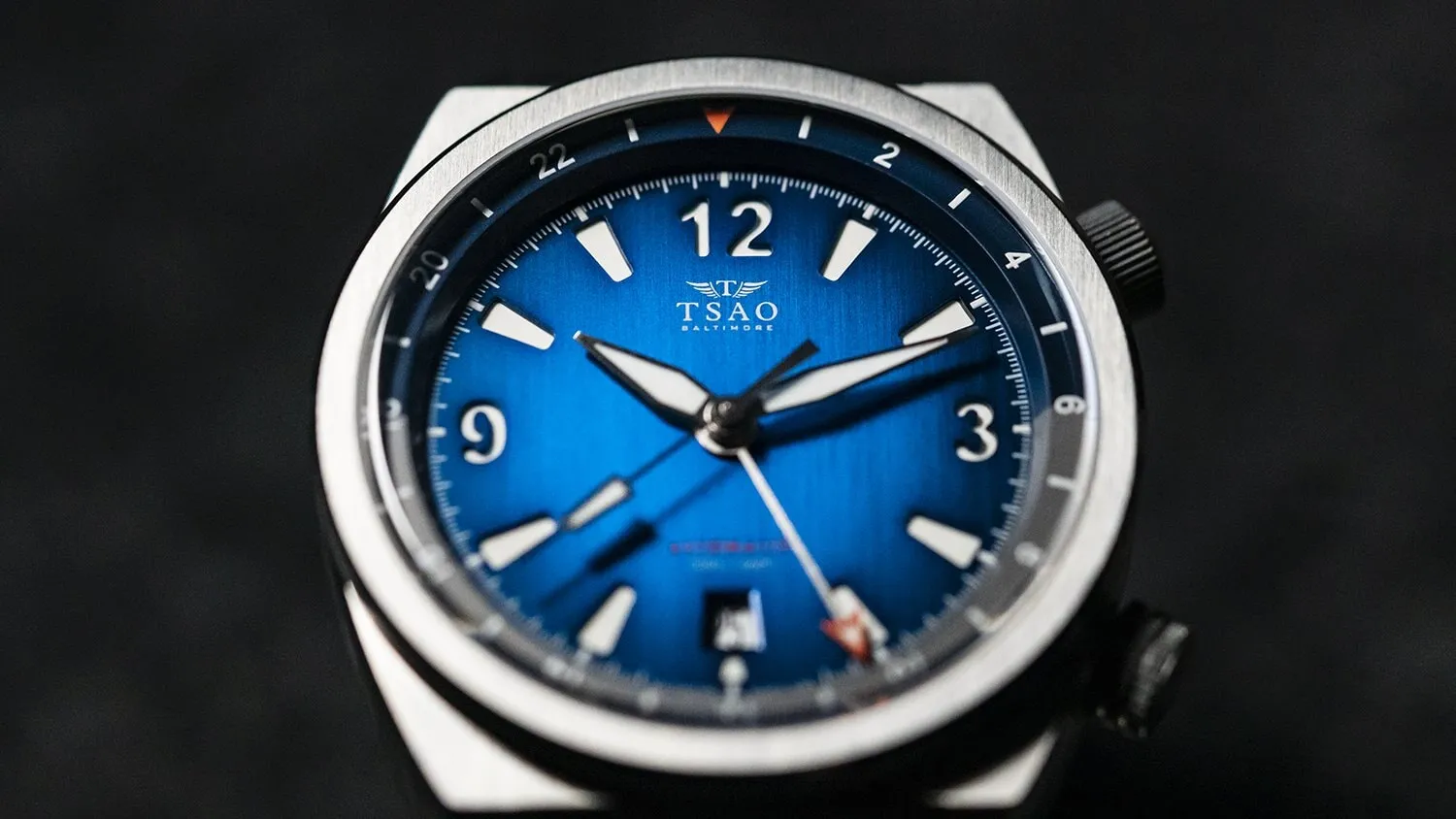LEGACY STEEL GMT - ROYAL FUME