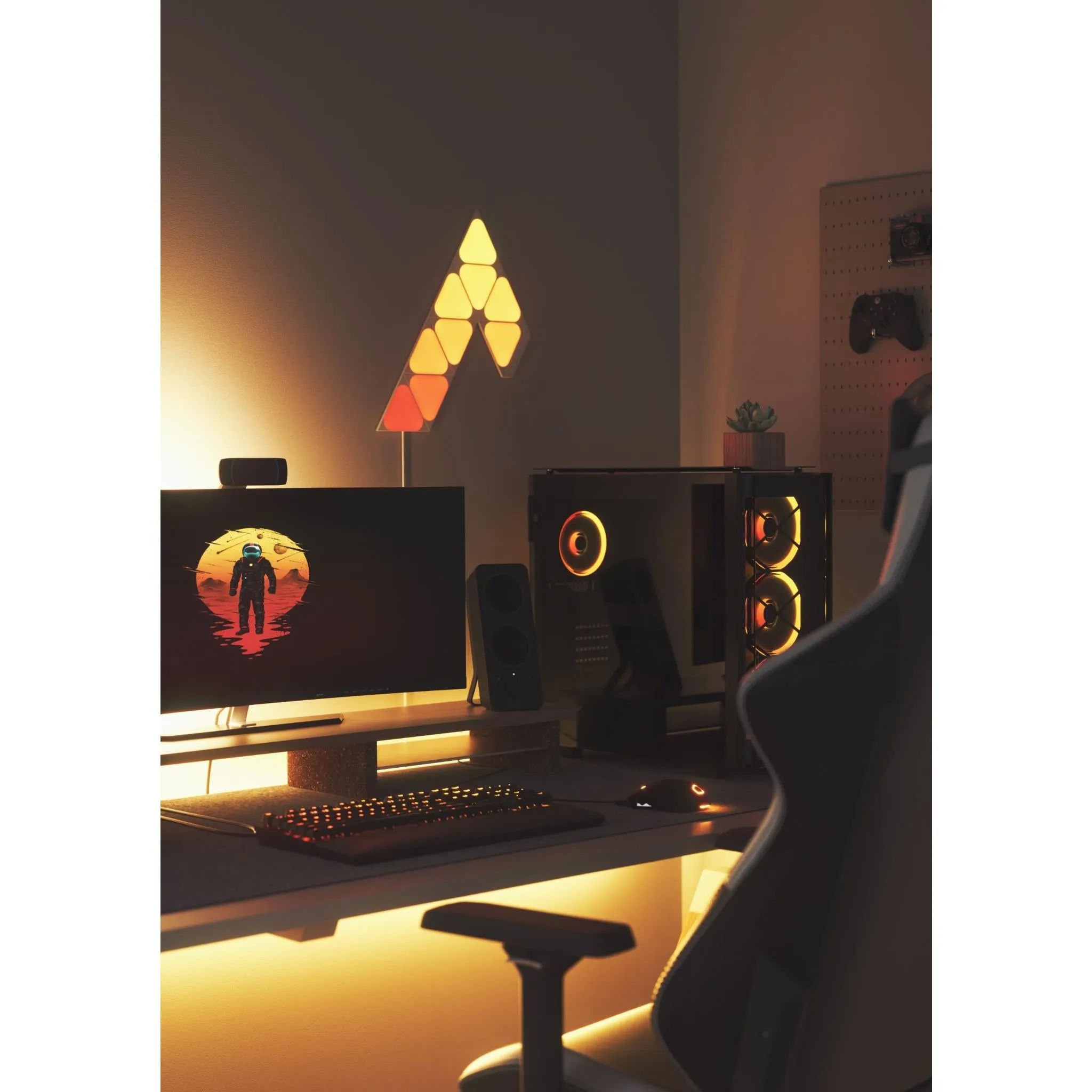 Nanoleaf Shapes Triangles Mini Starter Kit (9 Pack)