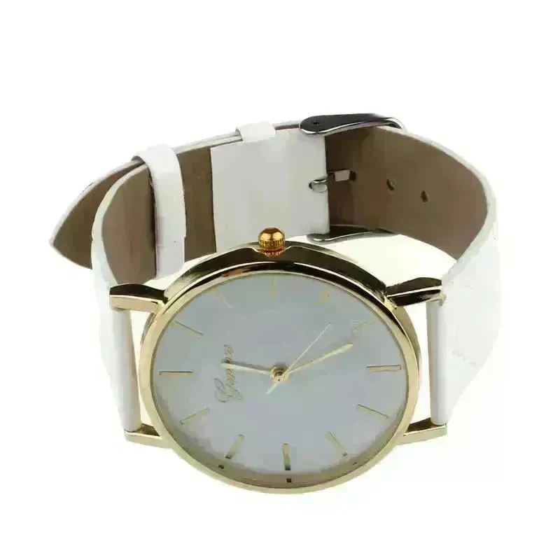 Quartz watch casual simplicity