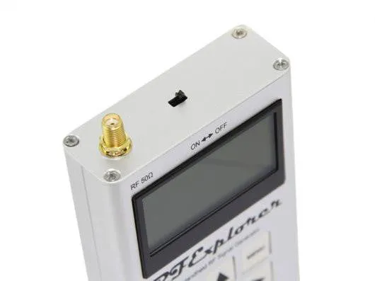 RF Explorer Signal Generator (RFE6GEN)