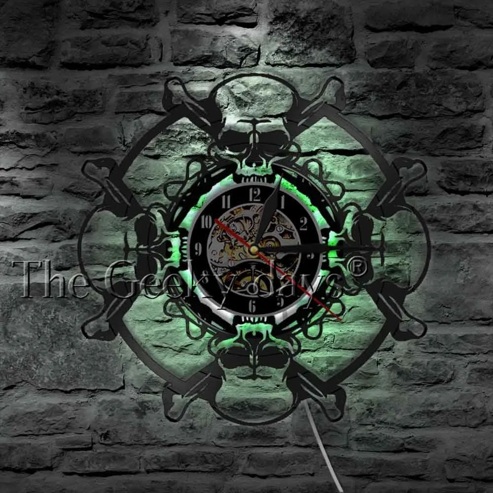 Skull Head Vinyl Record Wall Clock Aged Human Skull Wall Clock Skeleton Vampire Mens Halloween Decor Wall Hanging Clock Watch