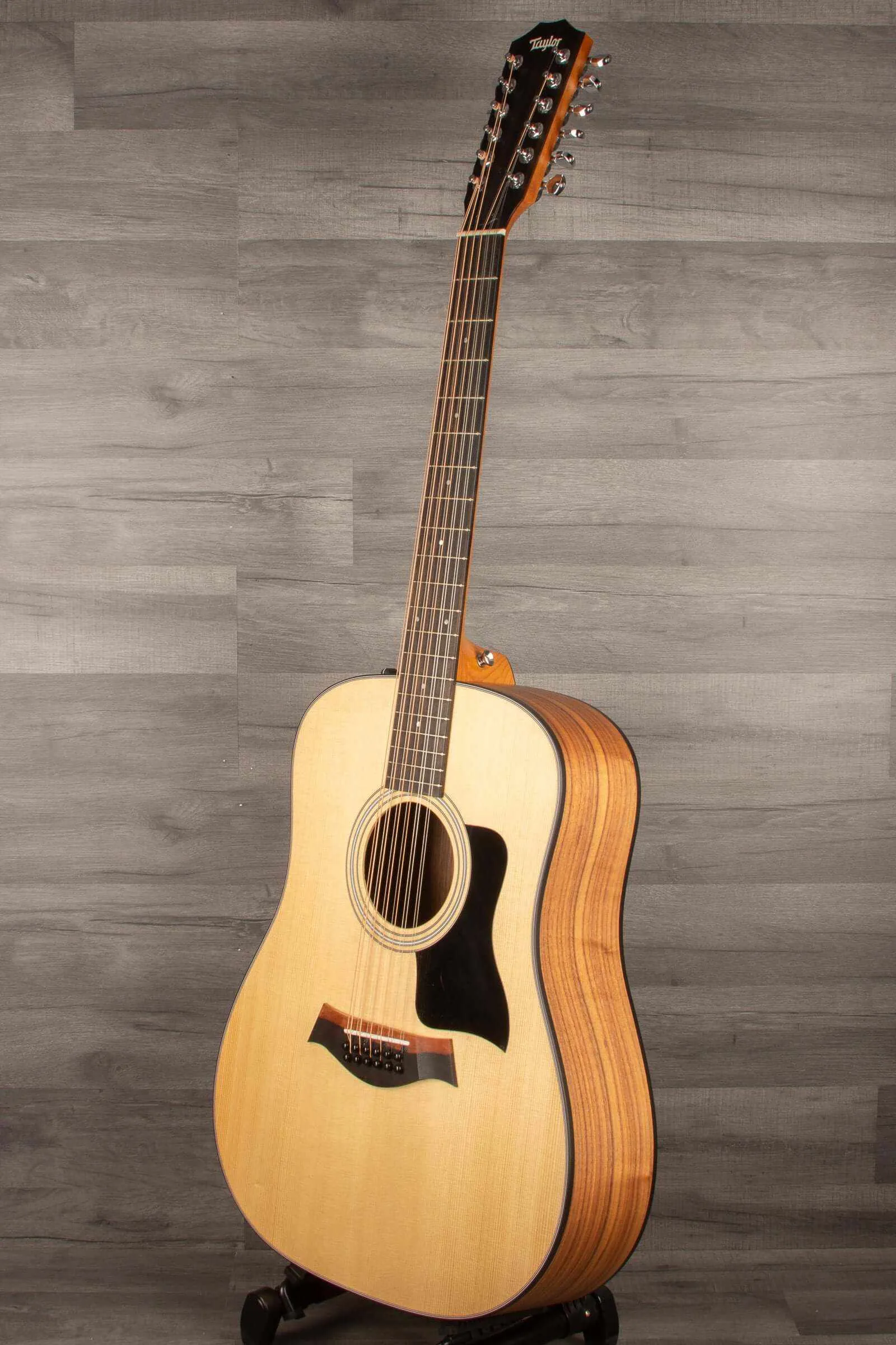USED - Taylor 150e 12 string electro acoustic guitar