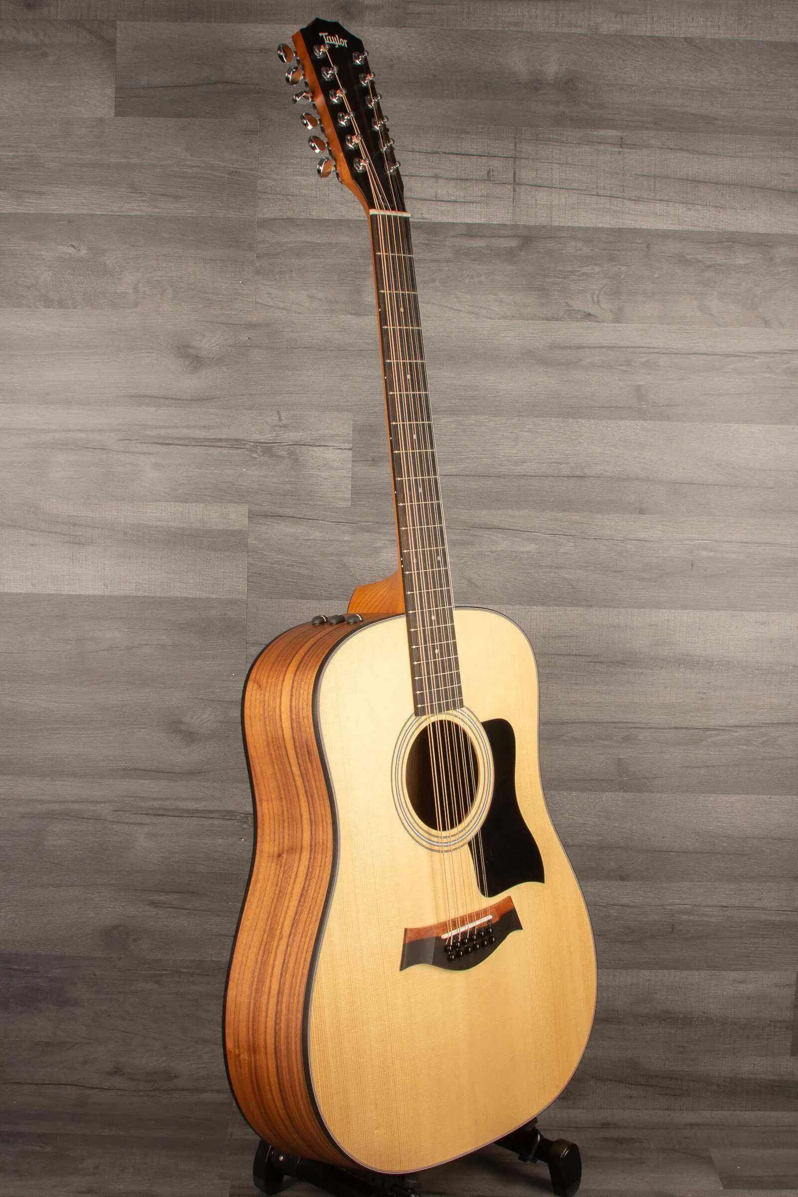USED - Taylor 150e 12 string electro acoustic guitar