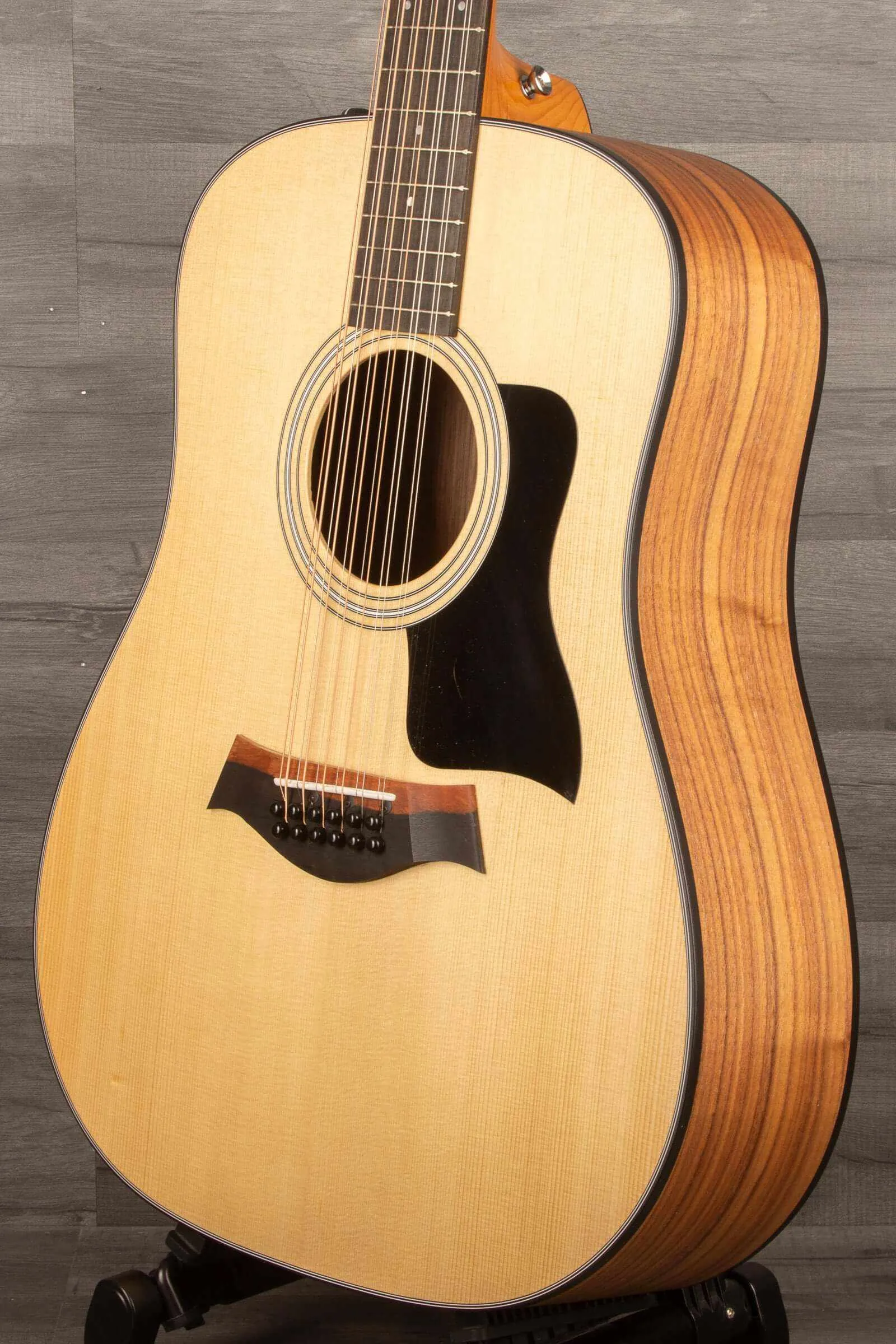 USED - Taylor 150e 12 string electro acoustic guitar